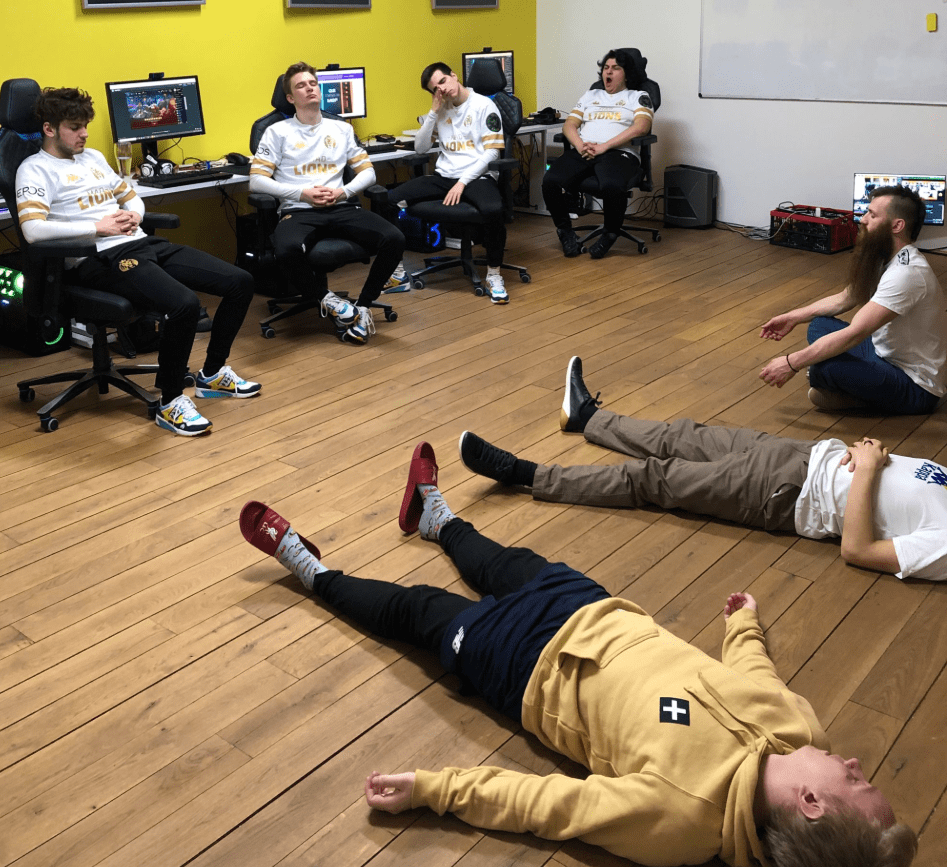 蒂姆在MAD比赛中出色防守，绝杀引发热议！的简单介绍